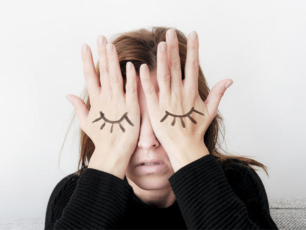 4 Ways To Hide Your Hangover This Party Season